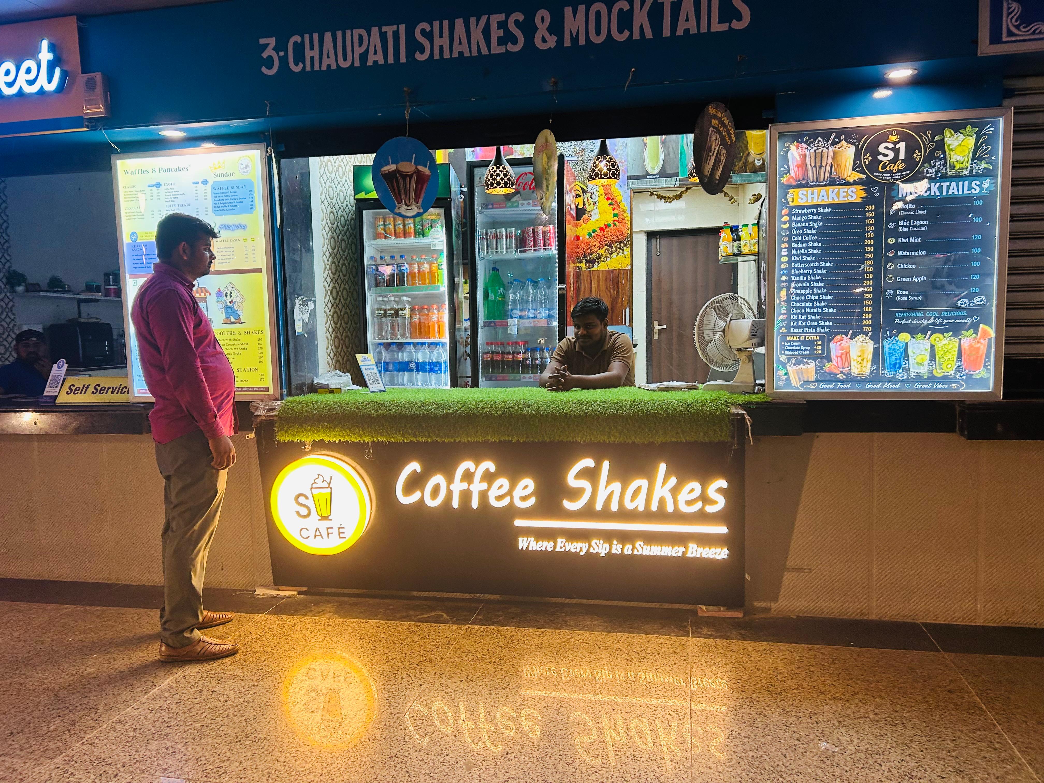 S1 Cafe and Chaupati Mocktails Promenade Hub at Agra Chaupati Food Court
